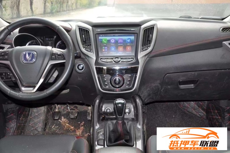  17年長(zhǎng)安CS75SUV 