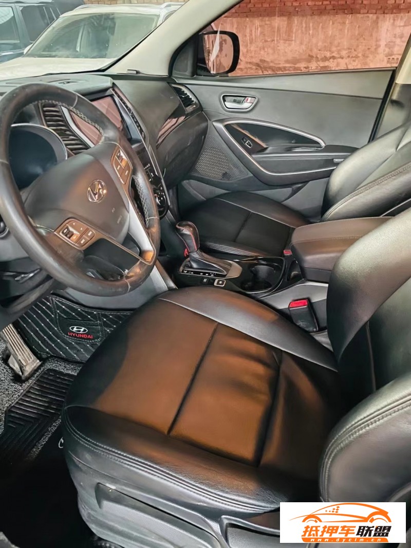  14年現(xiàn)代全新勝達SUV 