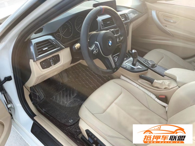 15年寶馬3系轎車 