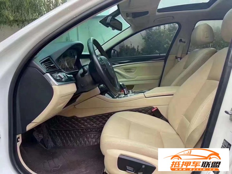 13年寶馬5系轎車 