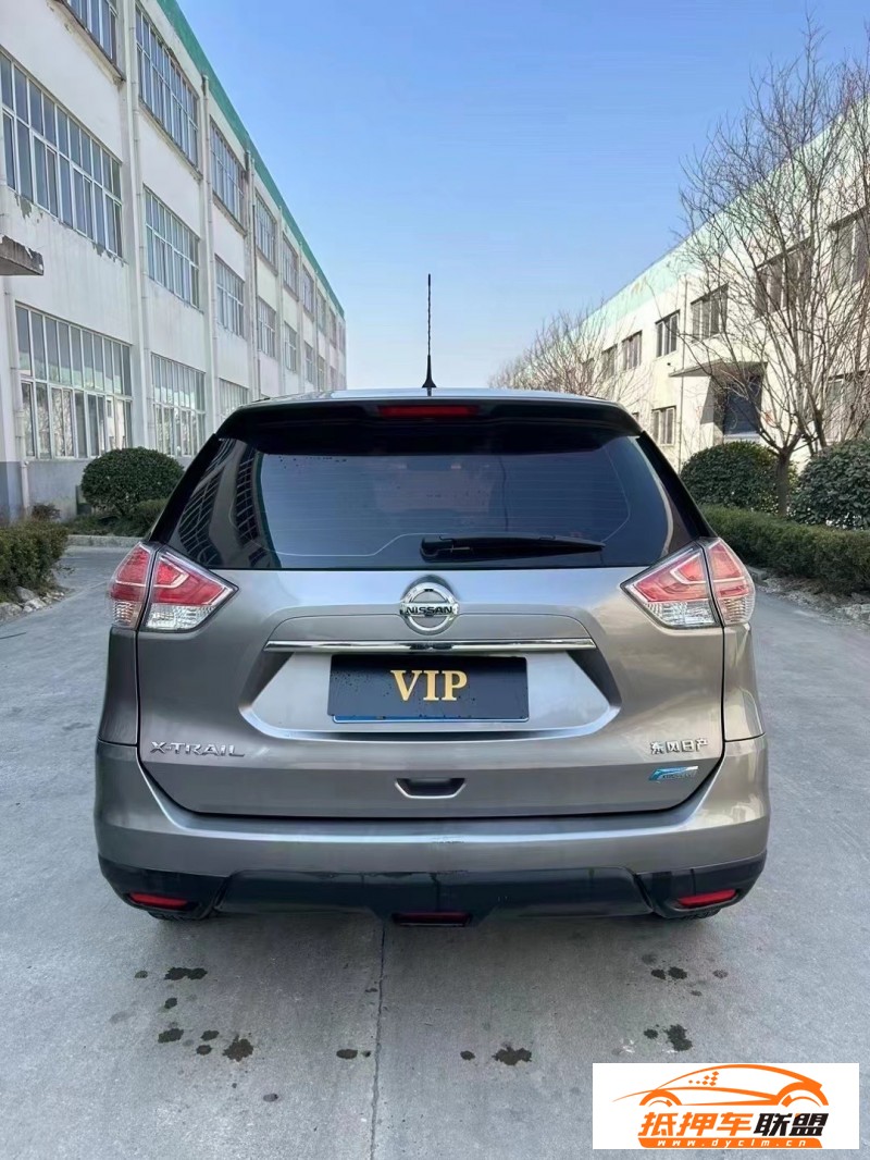  15年日產(chǎn)奇駿轎車(chē) 