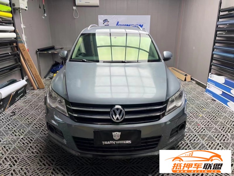  13年大眾途觀轎車 