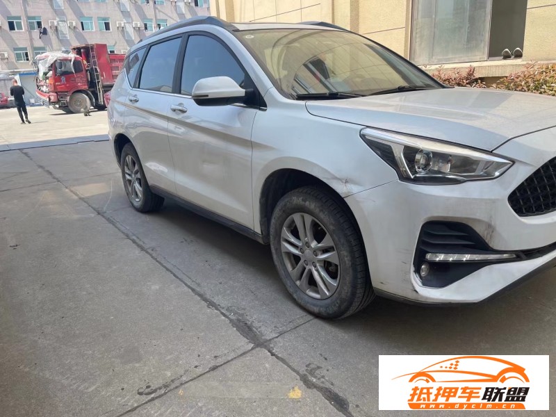  21年長(zhǎng)城M6轎車 