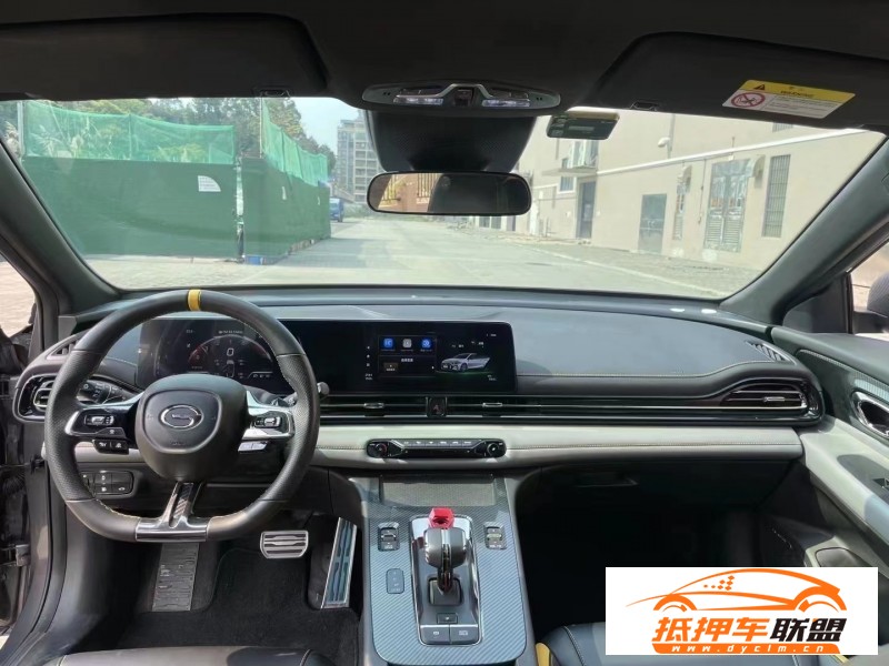  21年傳祺影豹轎車 
