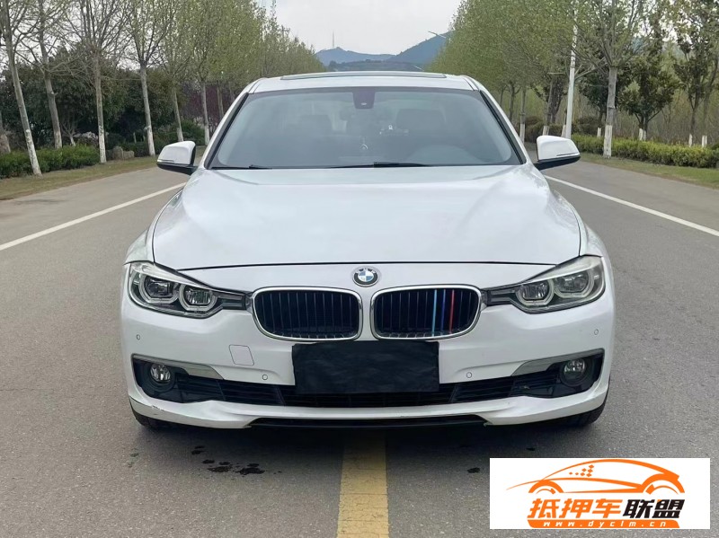  17年寶馬3系轎車 