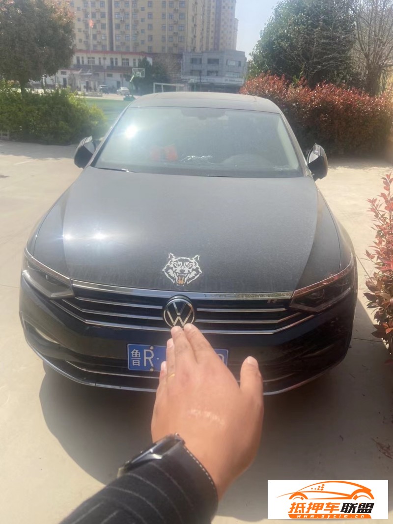  21年大眾邁騰轎車 