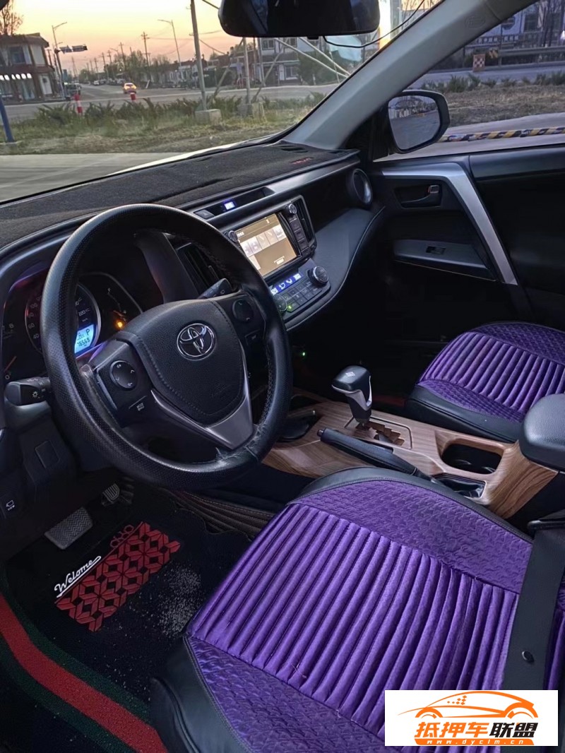  19年豐田RAV4轎車(chē) 