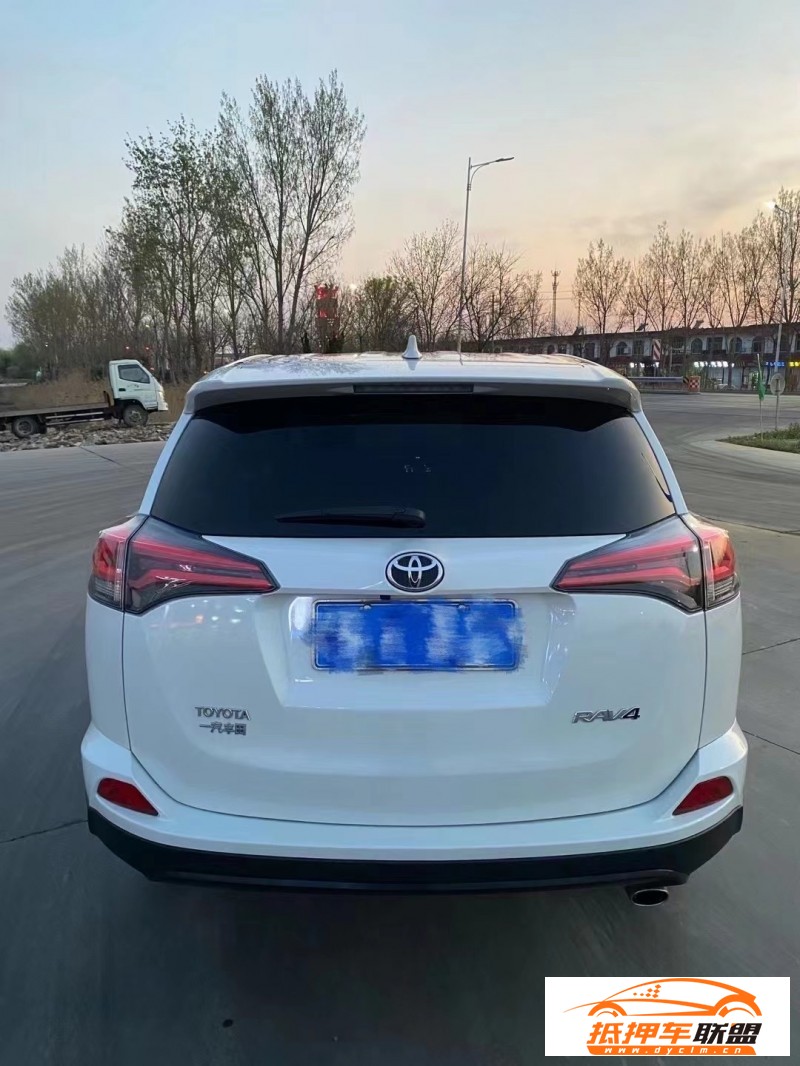  19年豐田RAV4轎車(chē) 