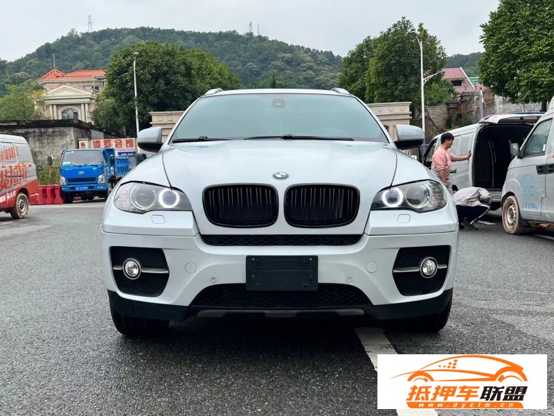  11年寶馬X6轎車 