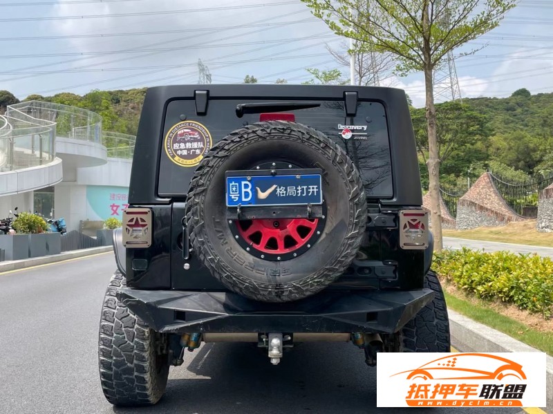  17年Jeep牧馬人轎車 