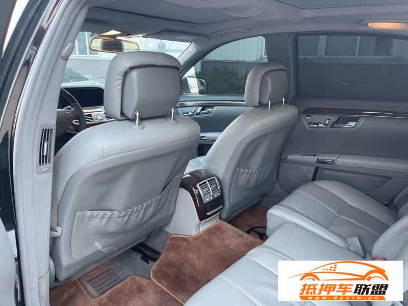  14年奔馳S轎車 