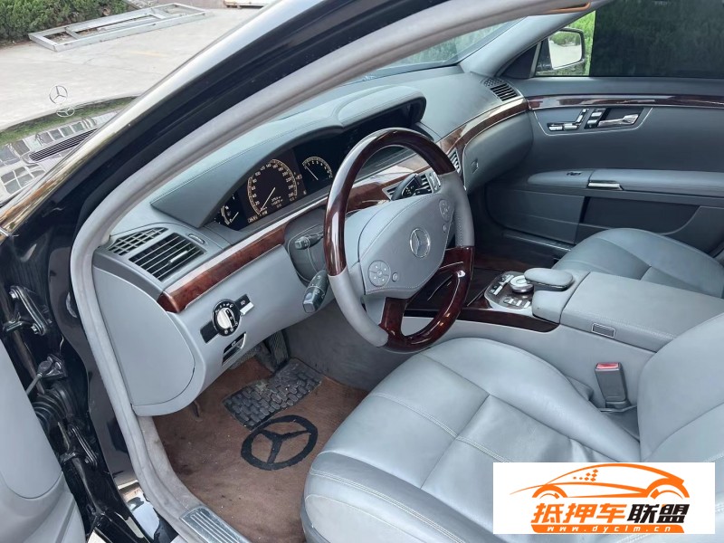  14年奔馳S轎車 