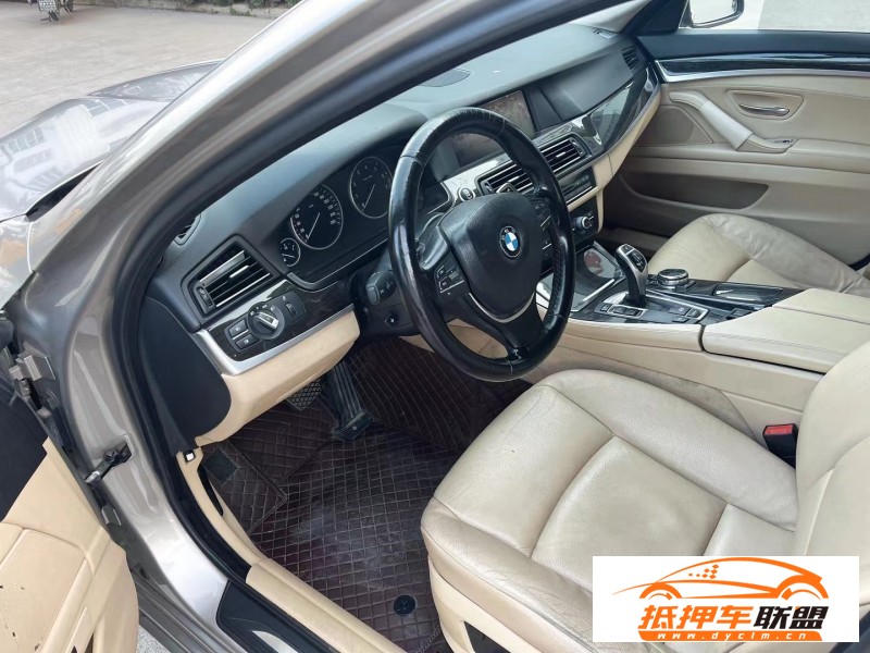  13年寶馬5系轎車 