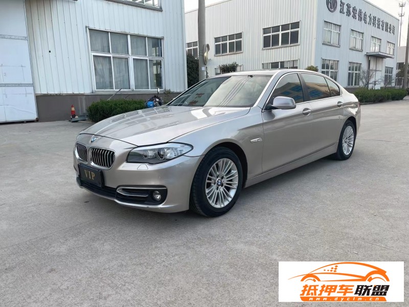  13年寶馬5系轎車 