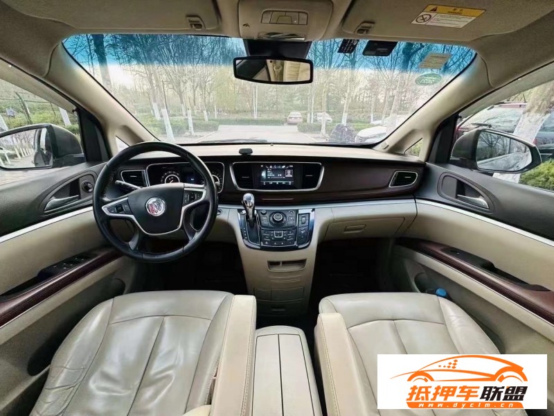  17年別克GL8SUV 