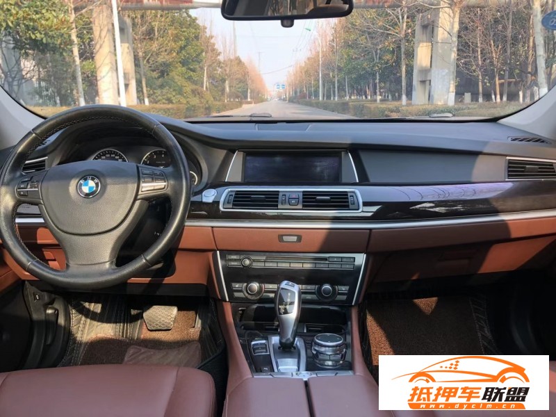  15年寶馬5系轎車 