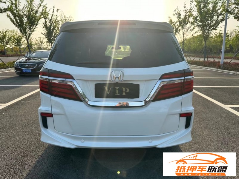  18年本田艾力紳SUV 
