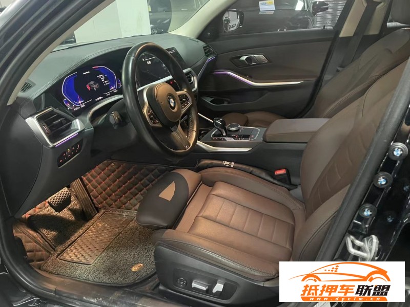  21年寶馬3系轎車 