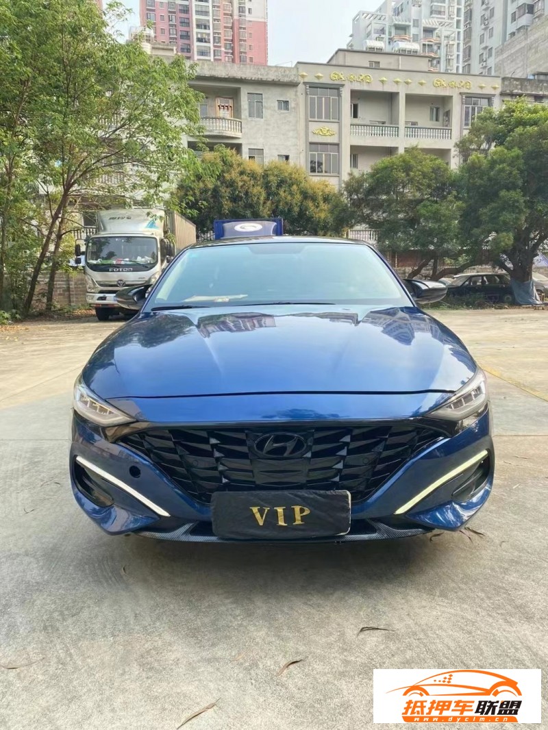  20年現(xiàn)代菲斯塔轎車 