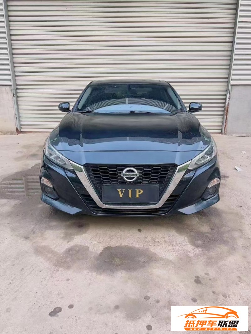  19年日產(chǎn)天籟轎車 