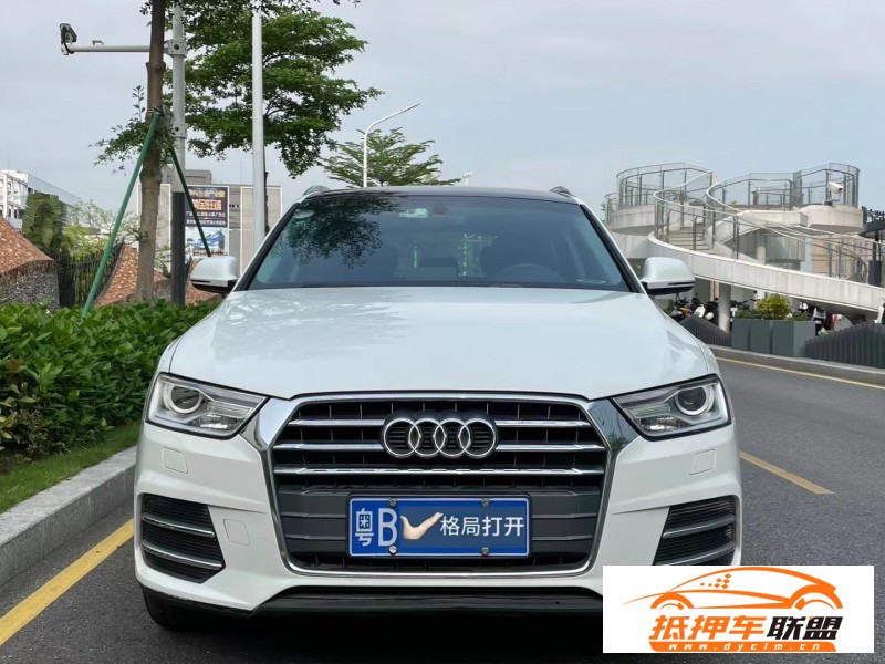  19年奧迪Q3轎車 