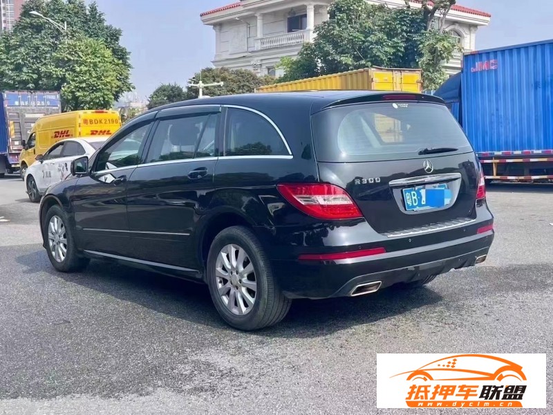  13年奔馳R轎車 