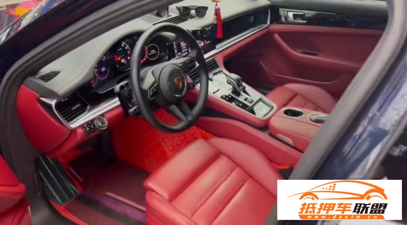  22年保時(shí)捷帕納梅拉轎車 