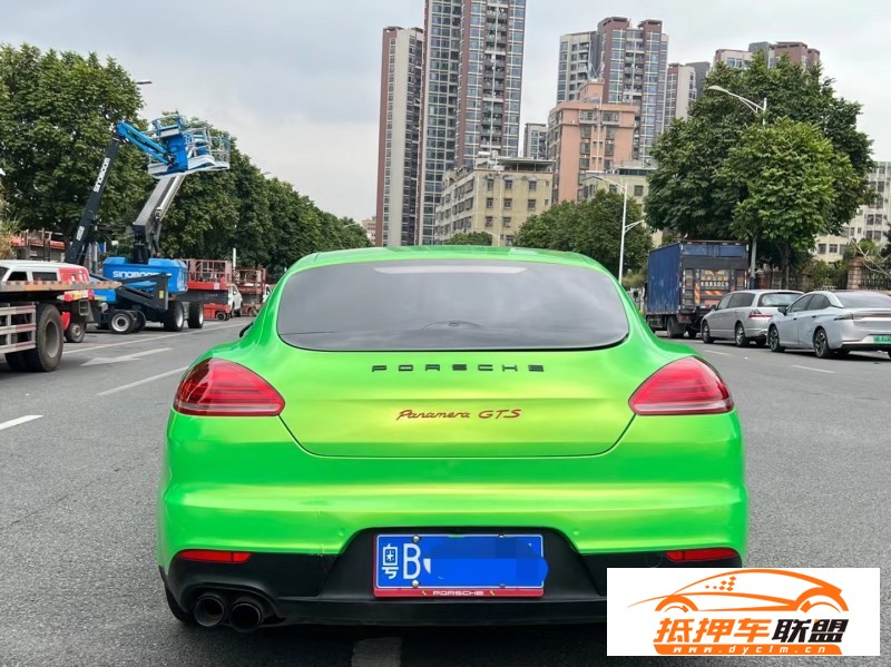  14年保時捷帕納梅拉轎車 