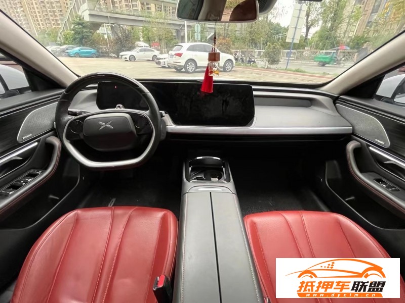  21年小鵬汽車P7轎車 