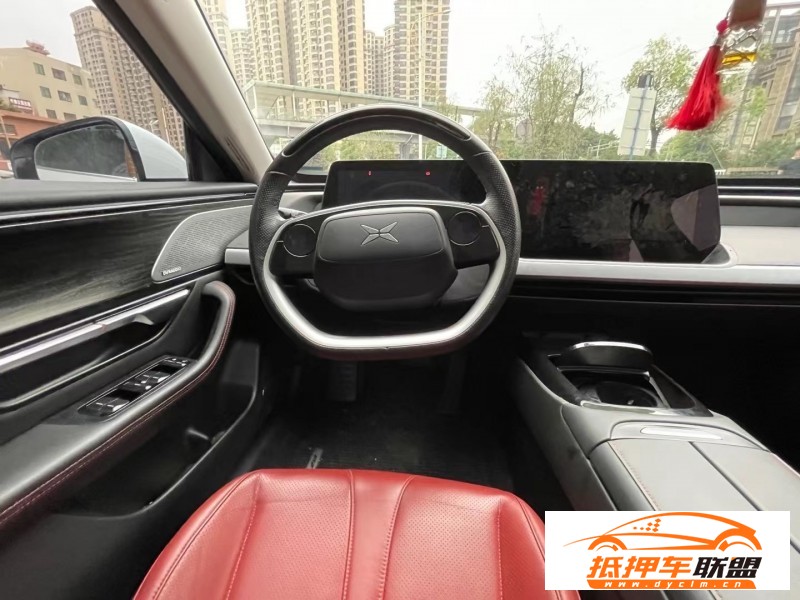  21年小鵬汽車P7轎車 