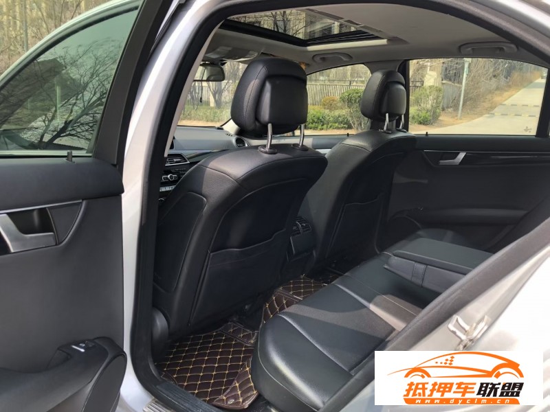  13年奔馳C轎車 