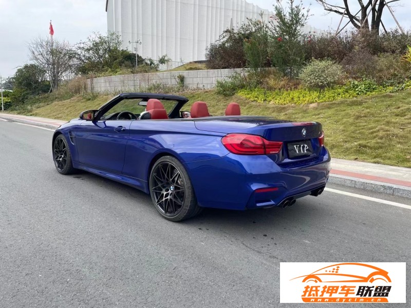  19年寶馬M4轎車 