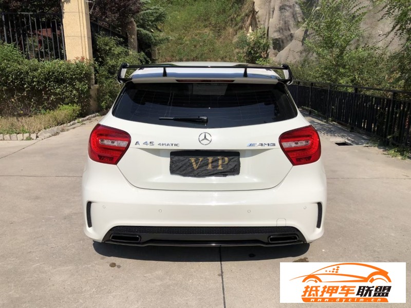  15年奔馳A級AMG轎車 