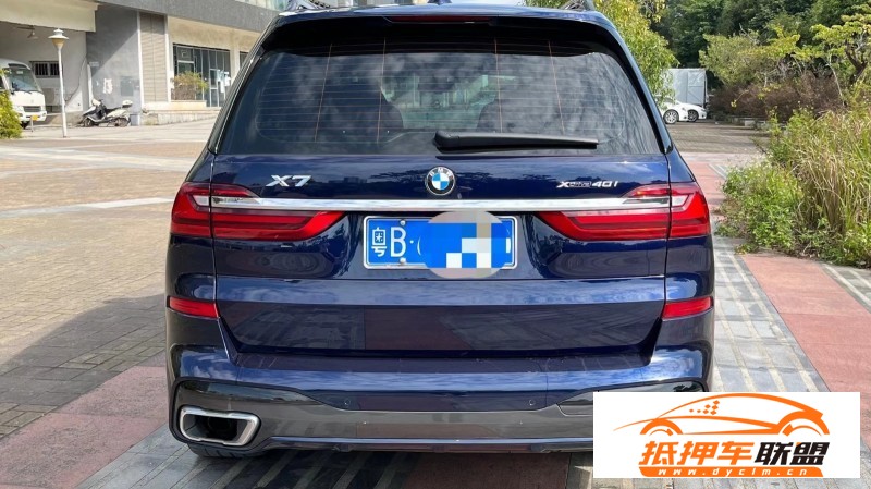  20年寶馬X7轎車 
