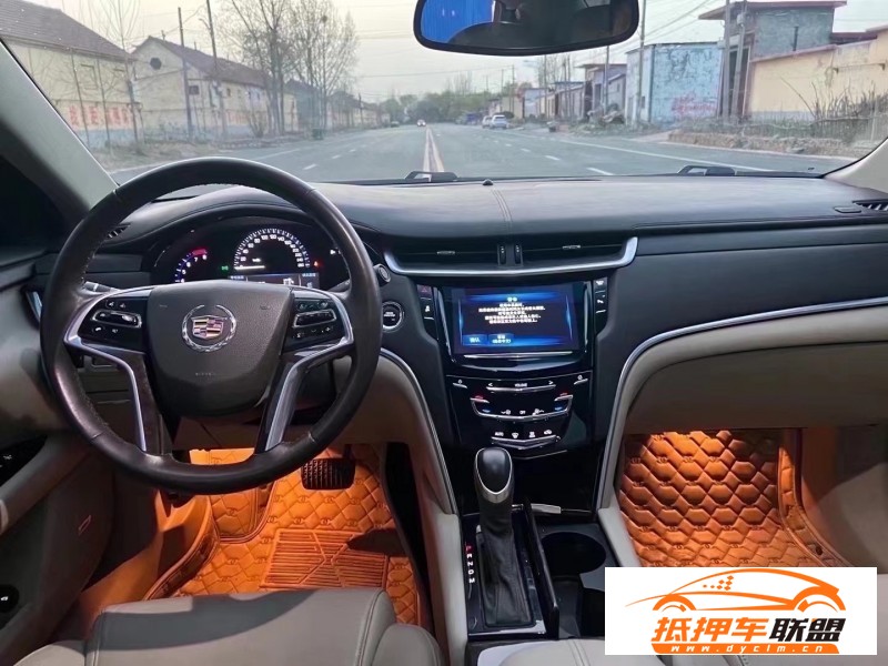  16年凱迪拉克XTSSUV 