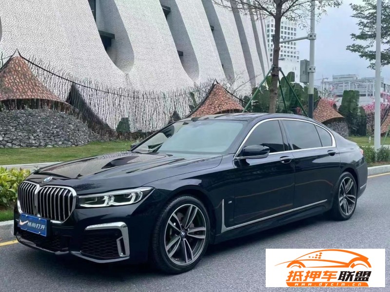  21年寶馬7系轎車 