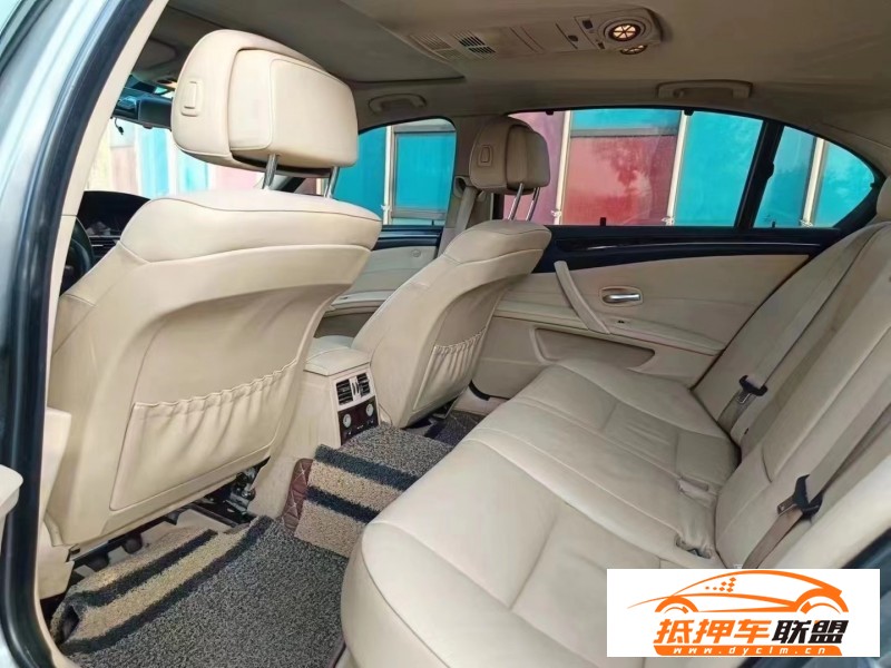  10年寶馬5系轎車 