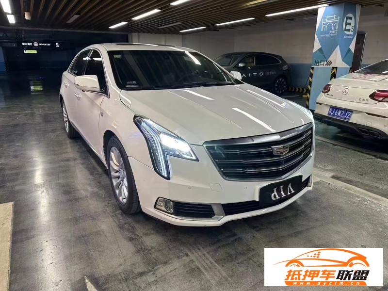  19年凱迪拉克XTS轎車 