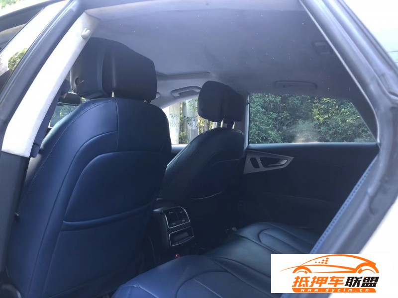  16年奧迪A7轎車 