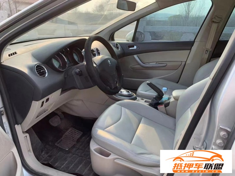  10年標(biāo)致408轎車 