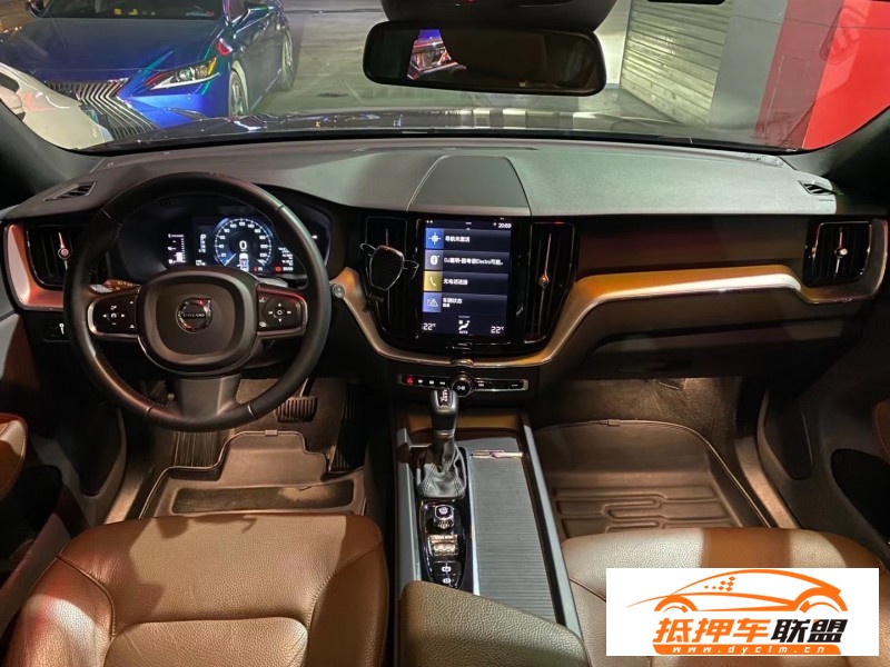  20年沃爾沃XC60轎車 