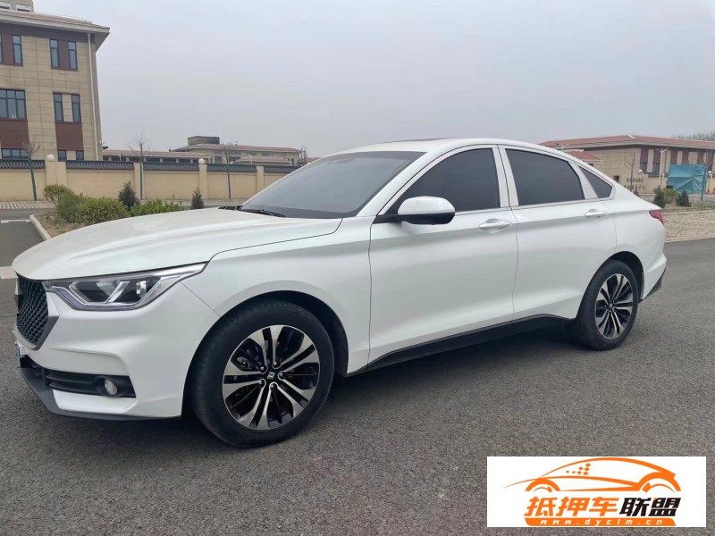  20年寶駿RC6轎車 