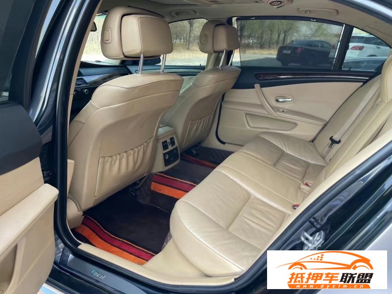  10年寶馬5系轎車 