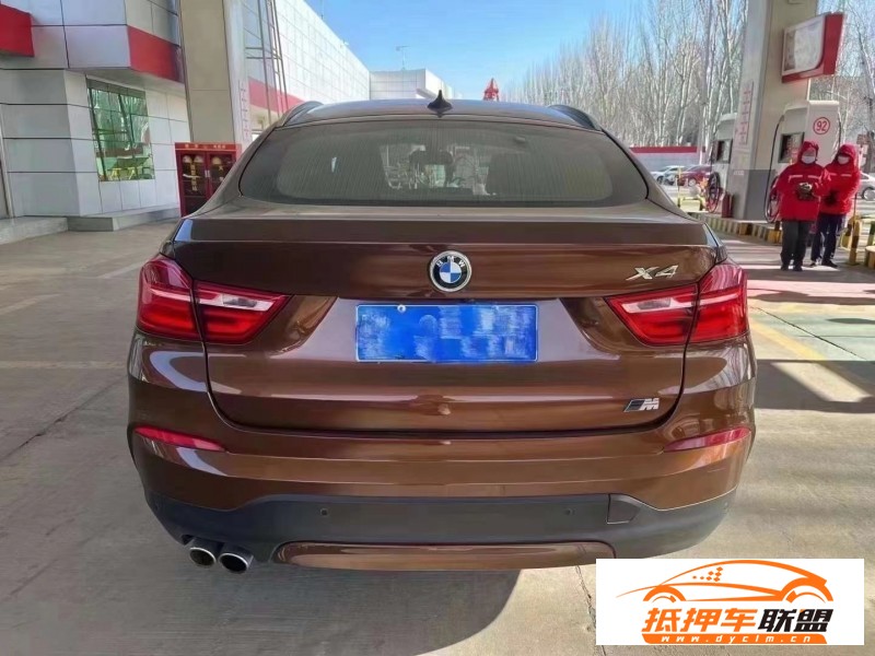  16年寶馬X4轎車 
