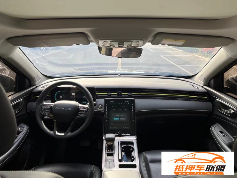  22年榮威RX5轎車 