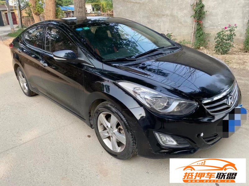  13年現(xiàn)代朗動(dòng)轎車 