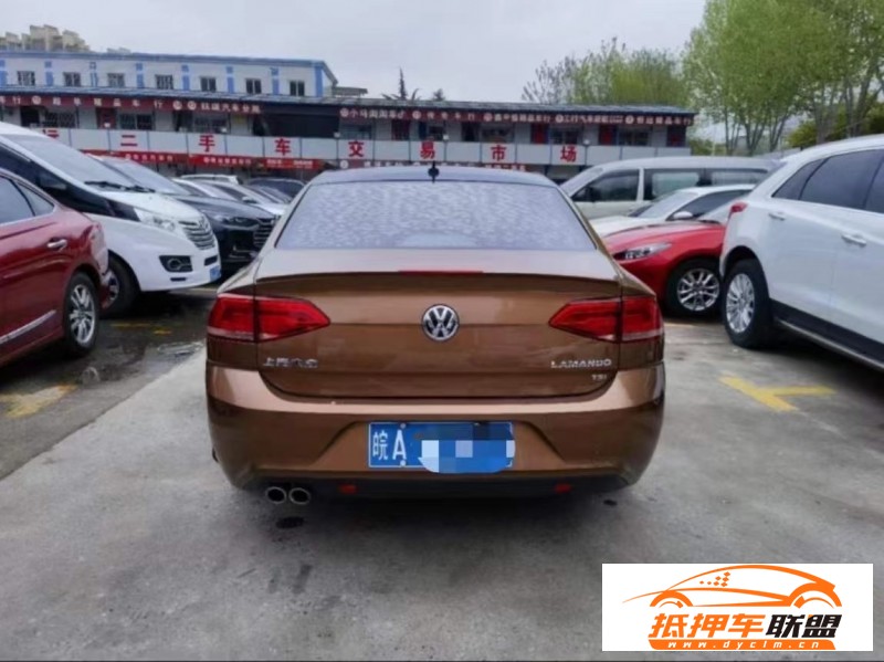  18年大眾凌渡轎車 