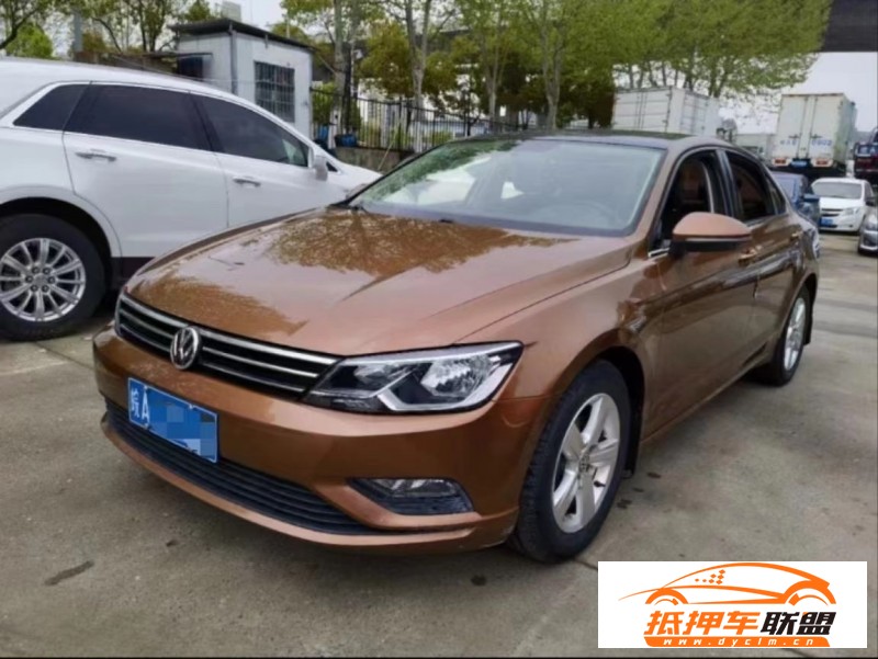  18年大眾凌渡轎車 