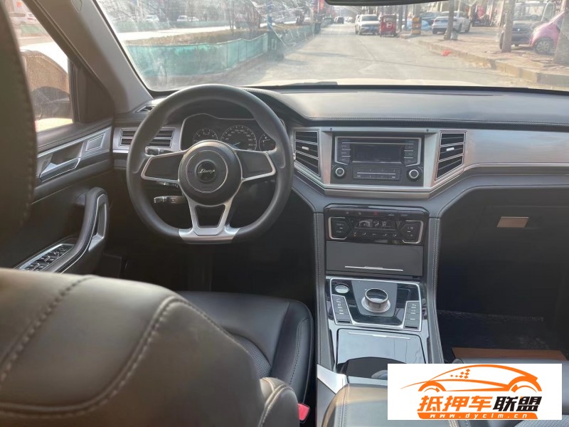  18年眾泰大邁X7SUV 