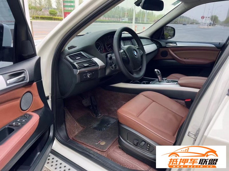  13年寶馬X5SUV 